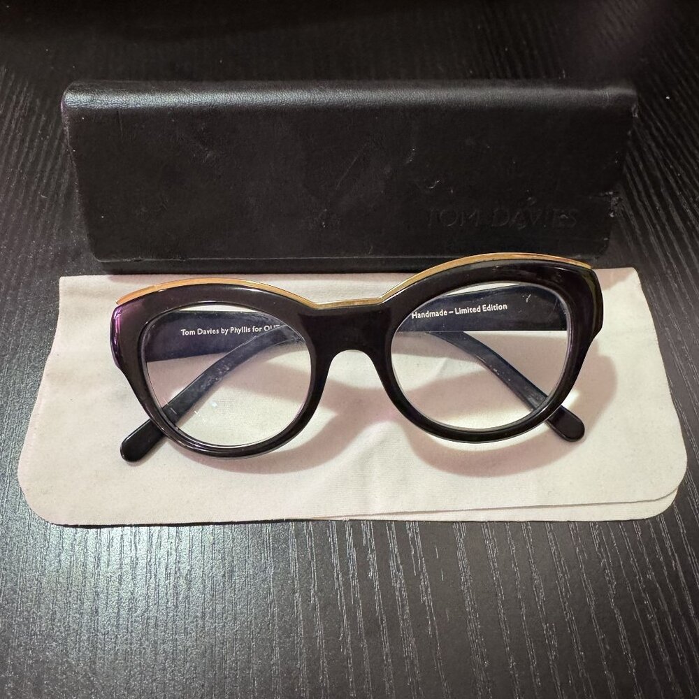 Tom Davies Handmade Limited Edition Prescription Eyeglasses Model 28216